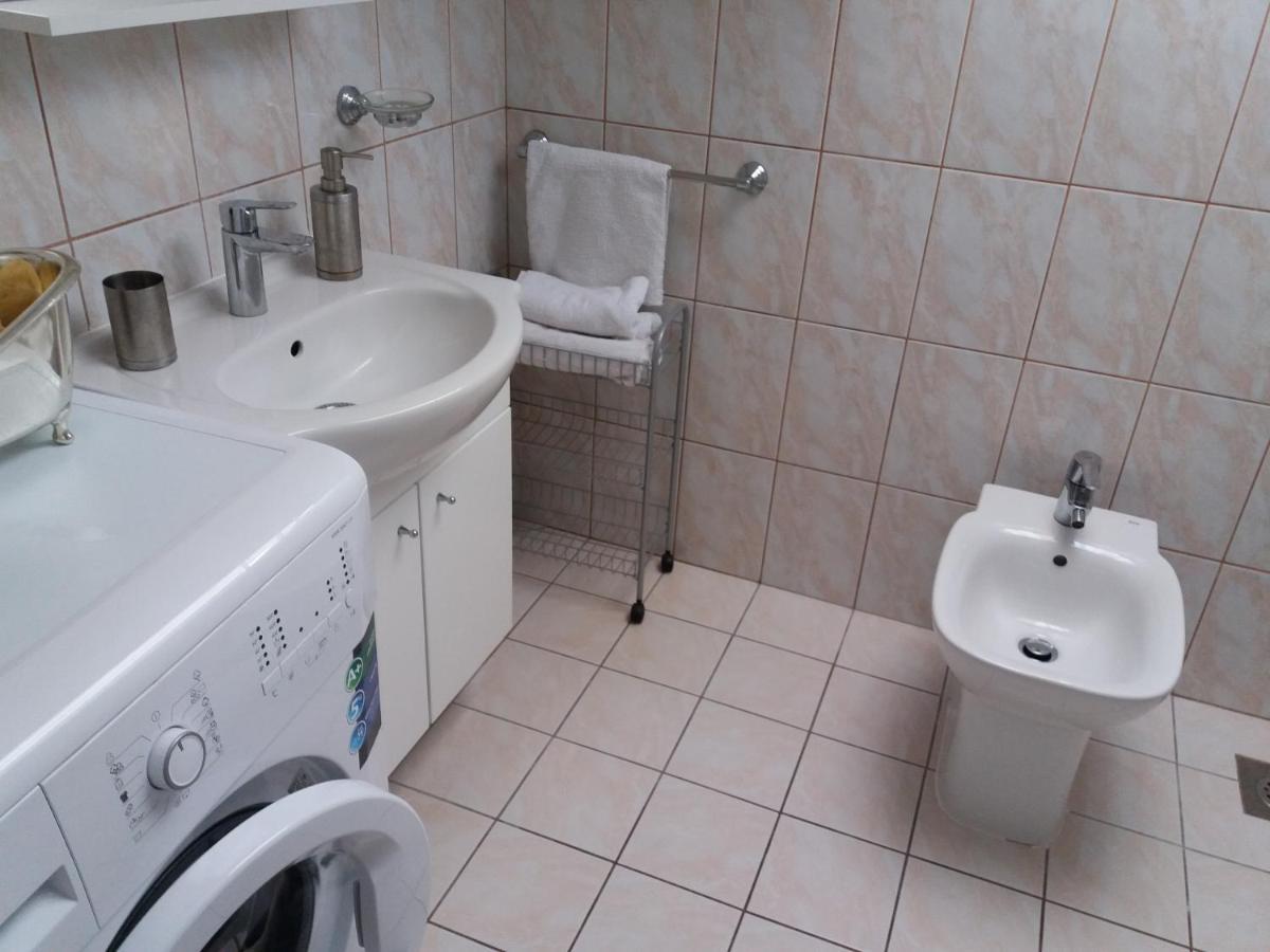 Apartmani Lana Brodarica  Exterior photo